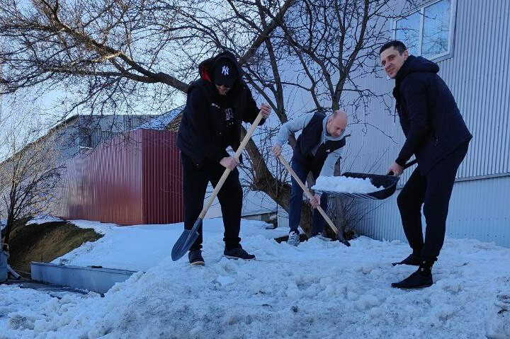 Сотрудники Автоновы приняли участие в общегородском субботнике